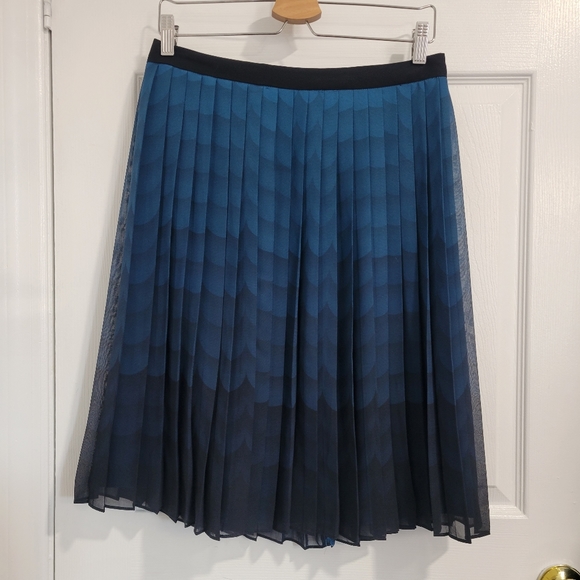Anne klein  skirt size  6 - Picture 2 of 8
